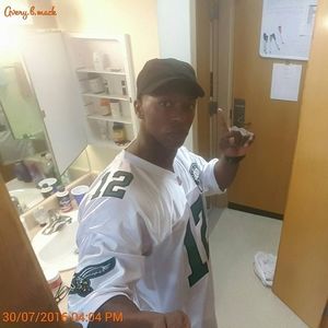 Meet your Posher, Avery